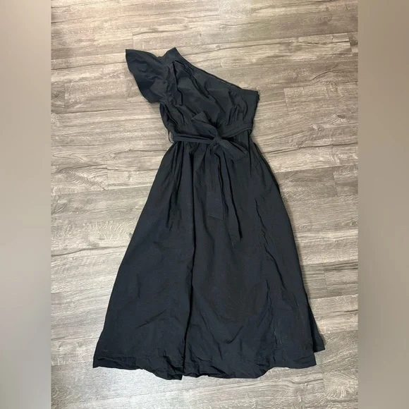 Madewell Ruffled One-Shoulder Midi Dress
